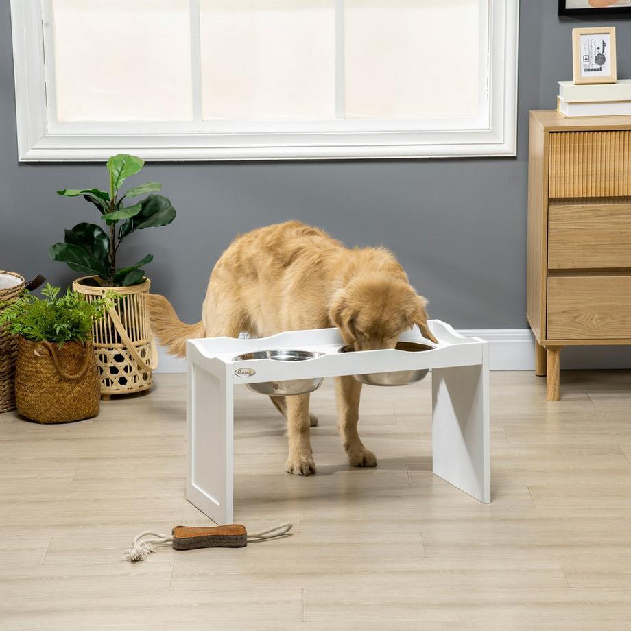 Elevated Pet Feeding Station