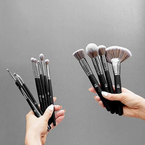 Professional Makeup Brush Set